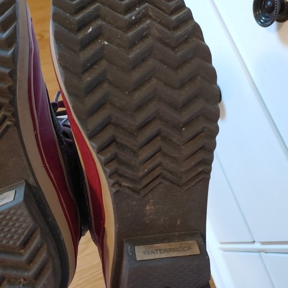 Size 7 Women's Sorel Boots - Picture 3 of 5